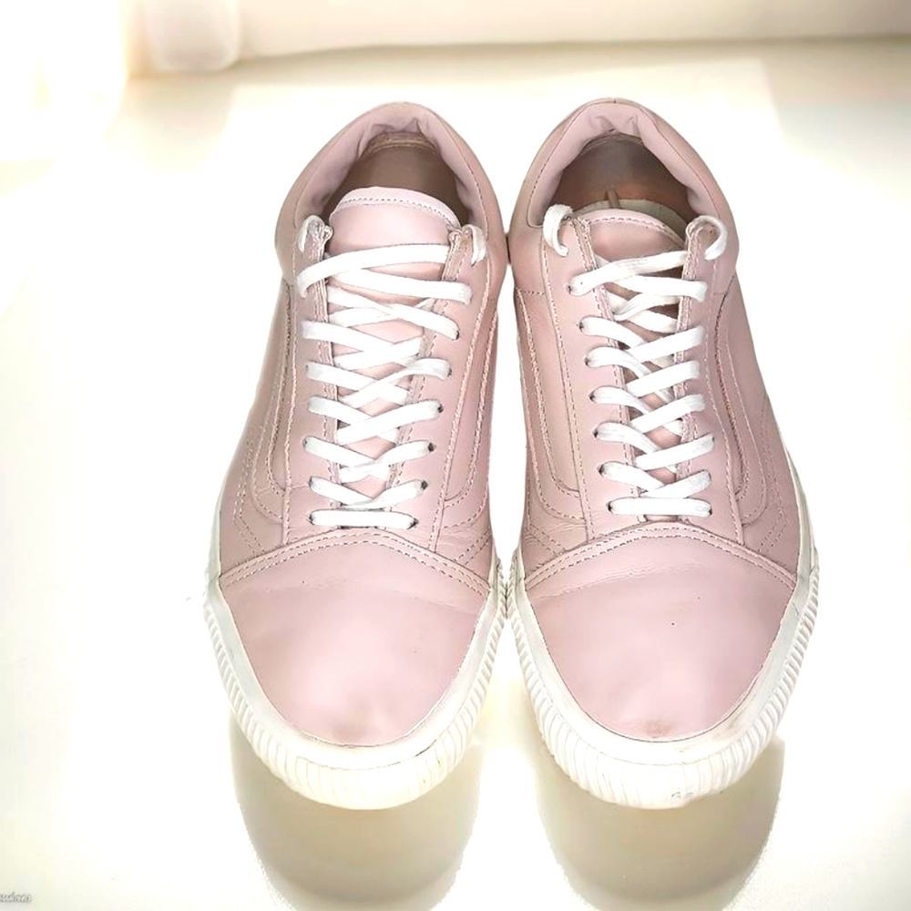 Van's Old Skool Embossed Sidewall Leather Shoes